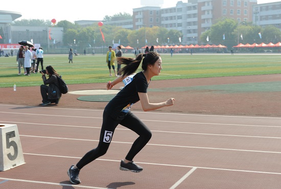 DSC_0913.JPG DSC_0913.JPG